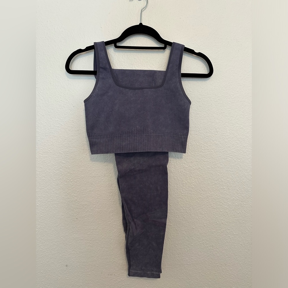 JoyLab Joy Lab Matching Top and Leggings Set Size L